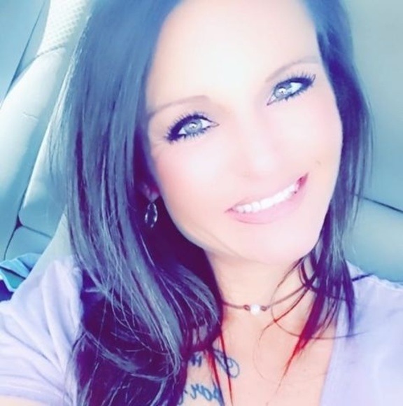 Meet your Posher, Amber - Picture 1 of 1